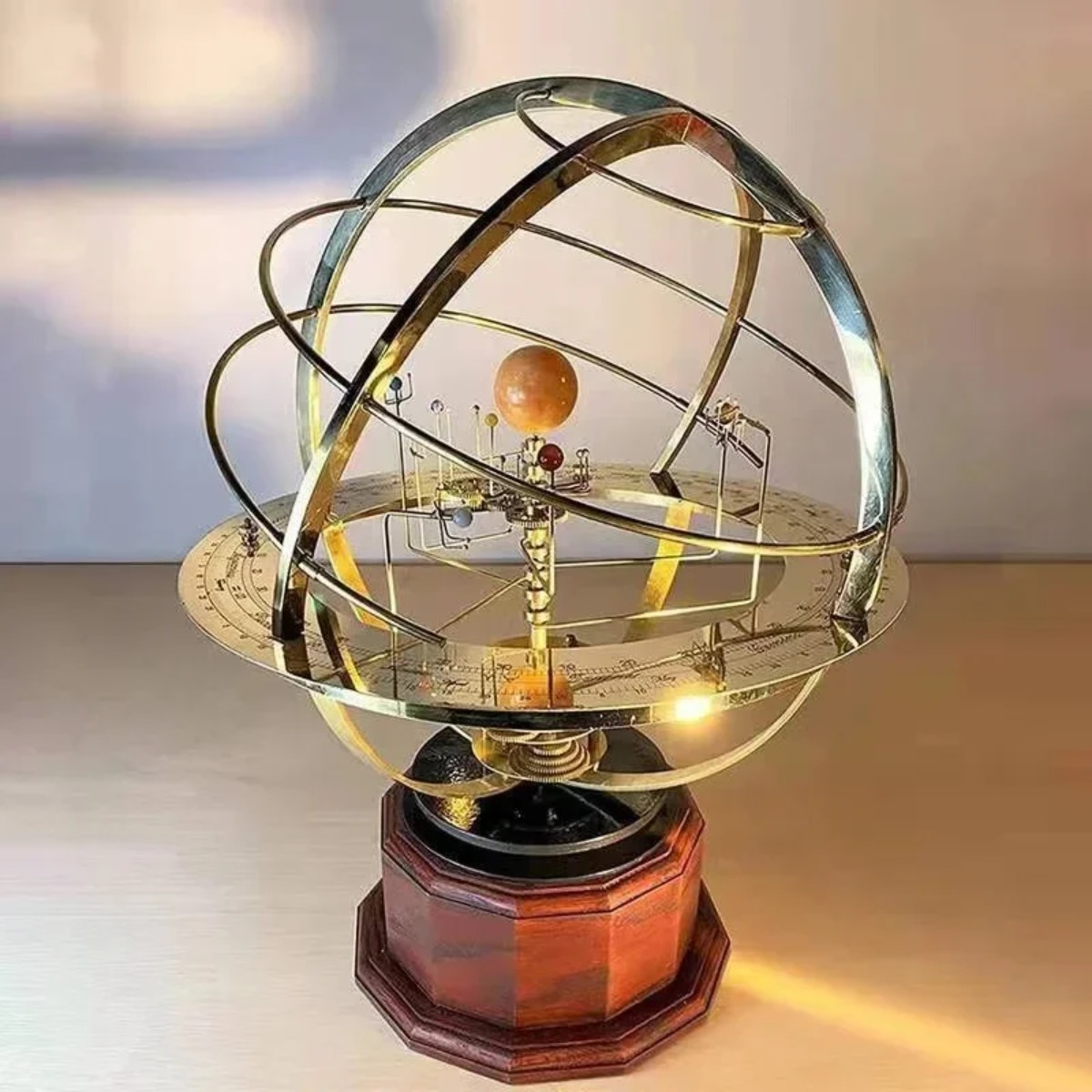 Solar System Orrery - Mechanisches Sonnensystem-Modell aus Metall, Orrery-Schreibtischdekoration, kinetische